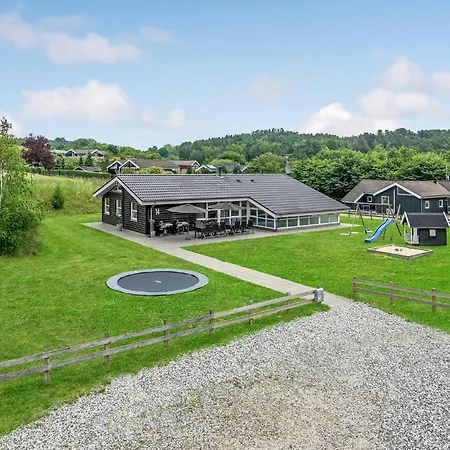Amazing In With Wifi Holiday home Ebeltoft