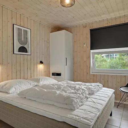 Holiday home Amazing In With Wifi Ebeltoft